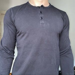 ESSENTIAL HENLEY SIZE S